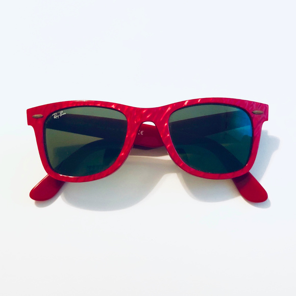 Ray-Ban Red Marble Wayfarer Sunglasses - Picture 1 of 6